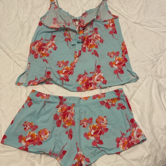 2013 Betsey Johnson Intimates PJ set size M shorts and cami - Picture 2 of 11